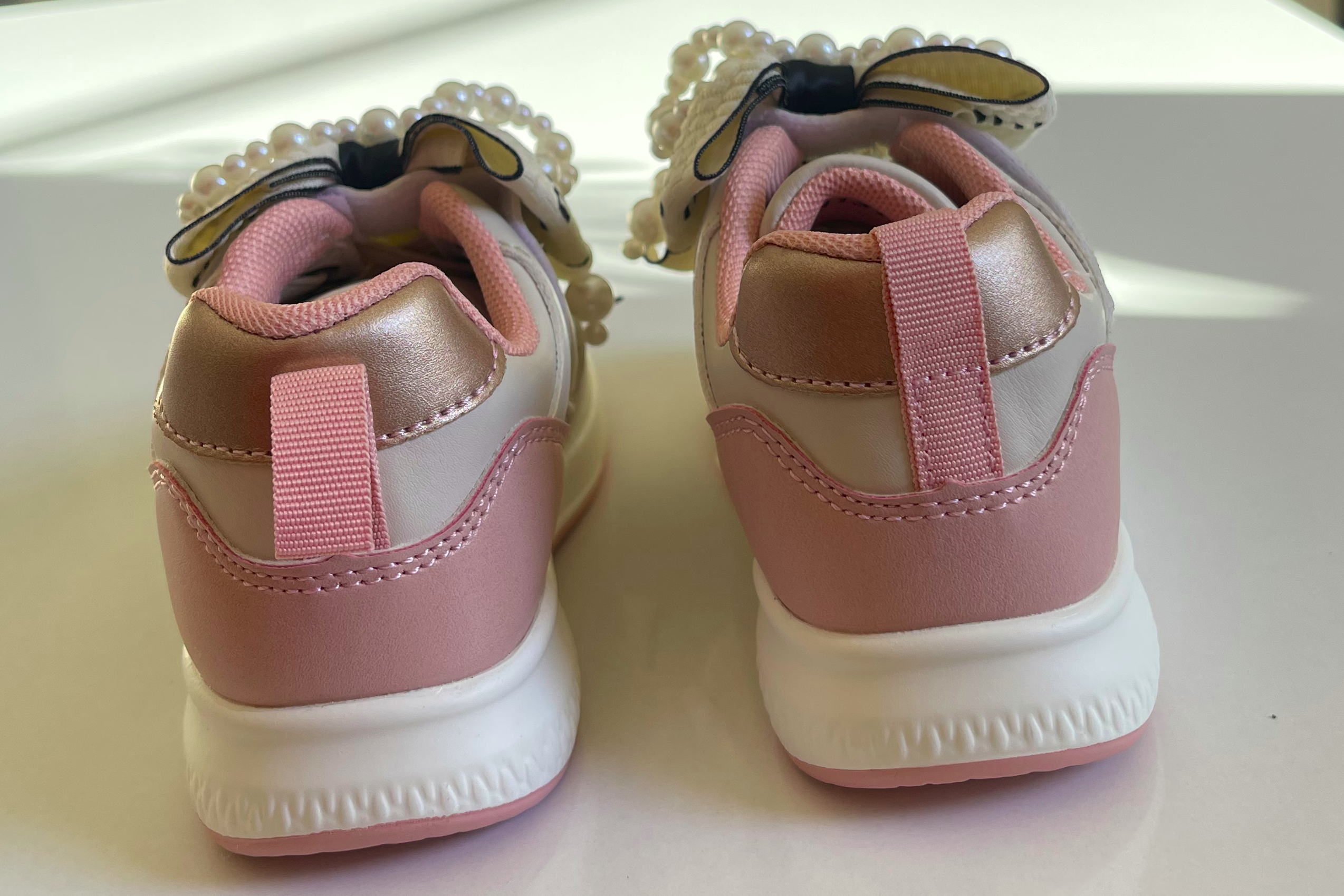 PEARL BOW MIU MIU INSPIRED