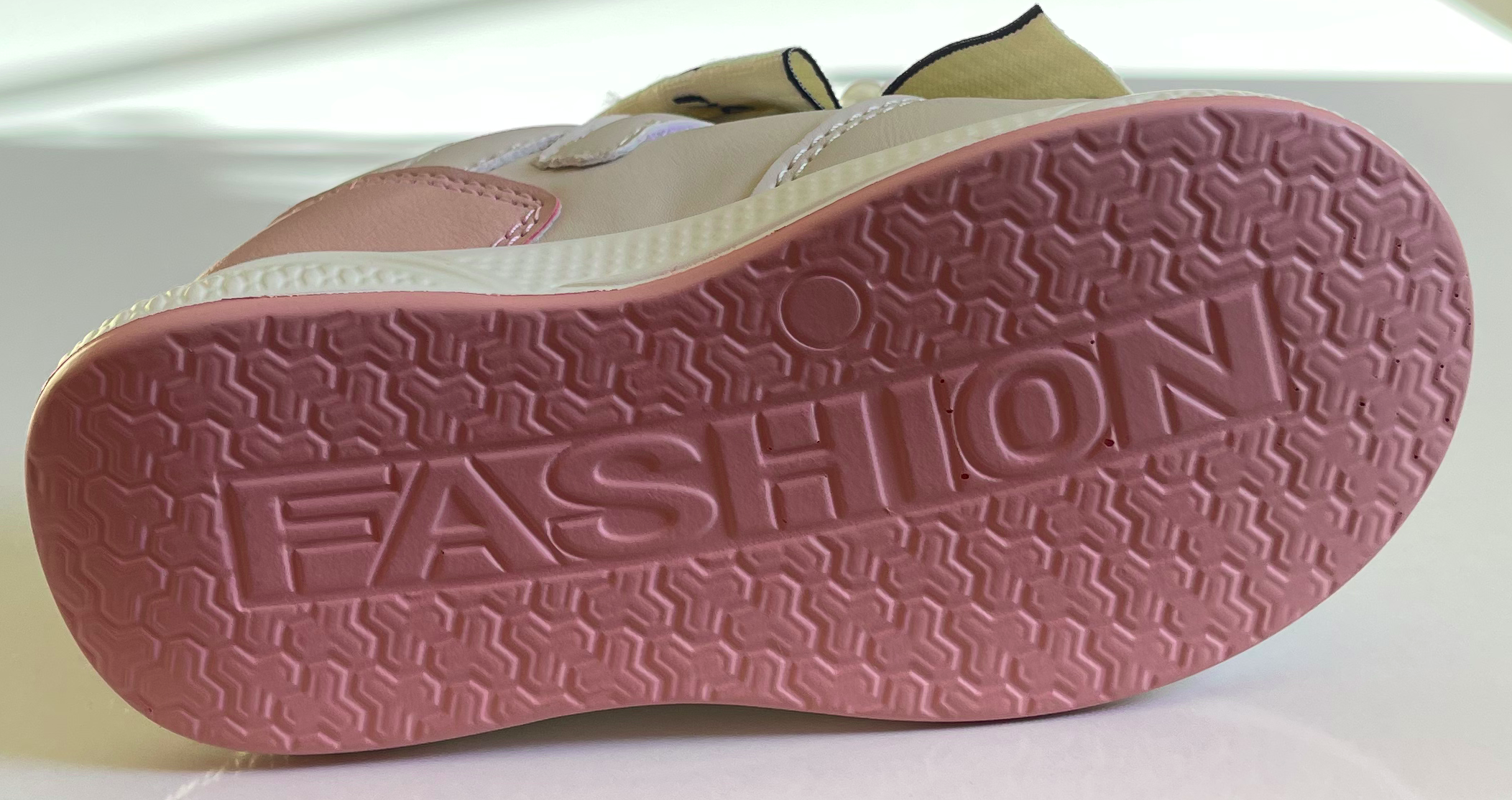 PEARL BOW MIU MIU INSPIRED