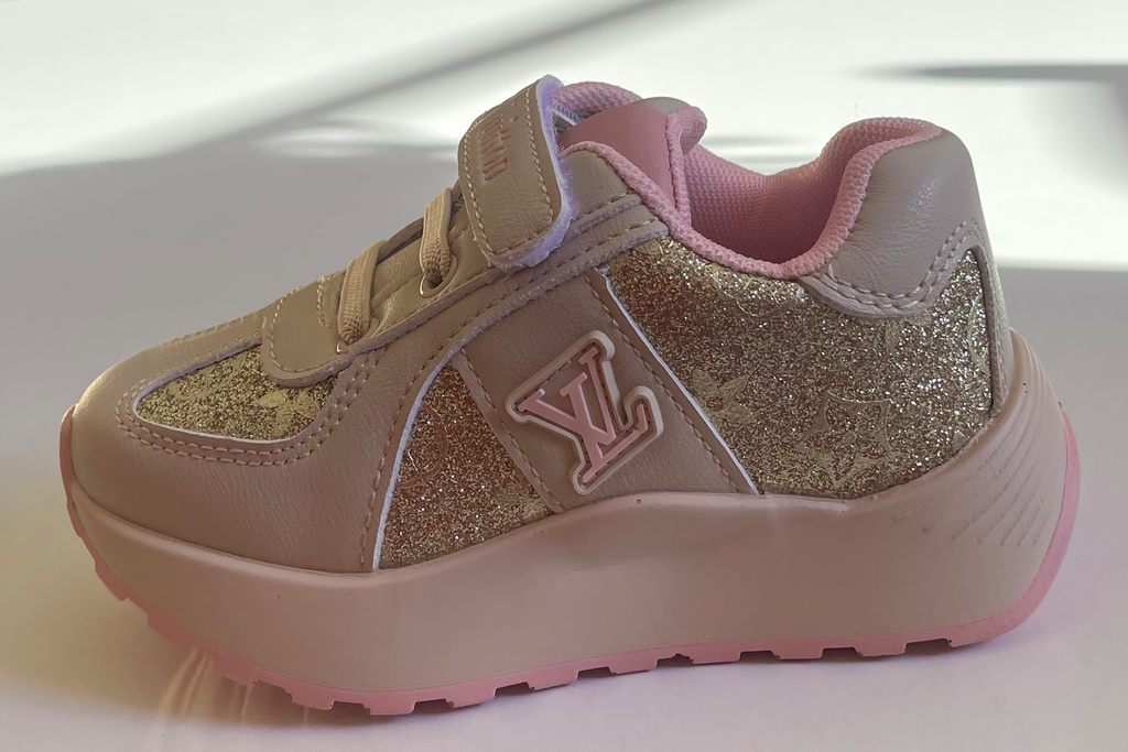 NEO RUN AWAY LV INSPIRED