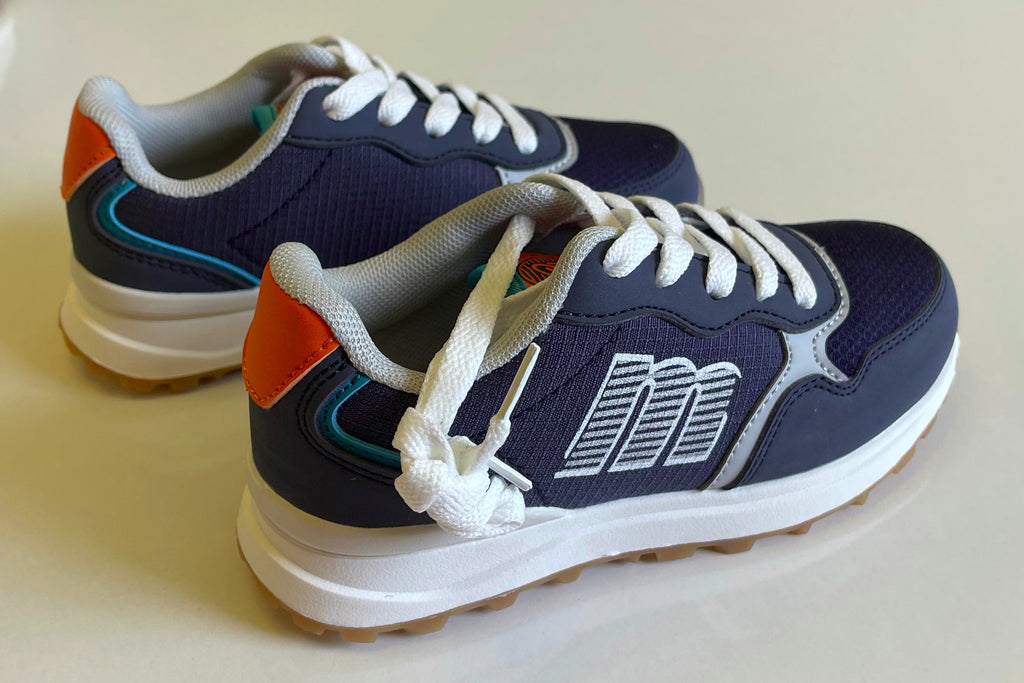 Trainers Compact Mustang INSPIRED