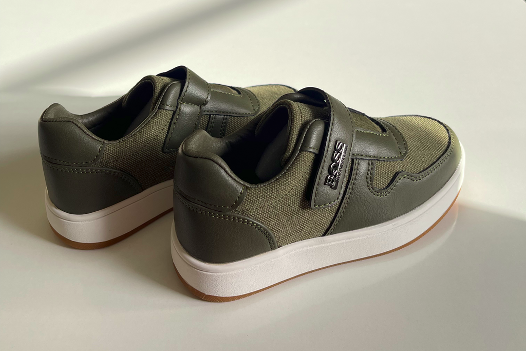 ARTHUR BOSS INSPIRED