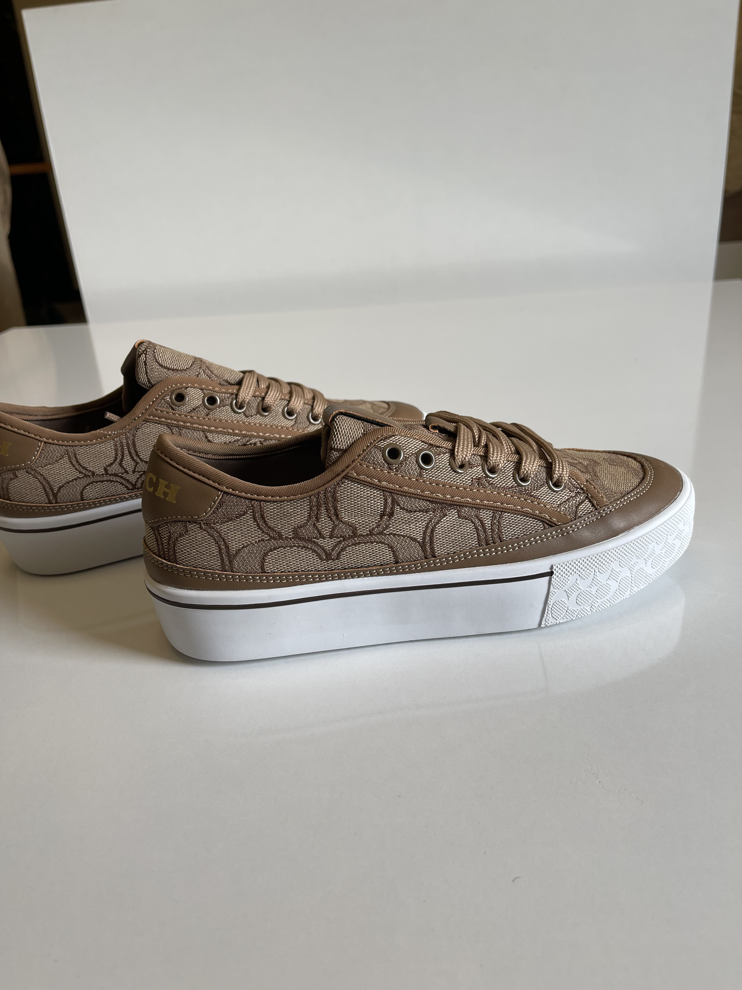 L'ABSOLUE COACH INSPIRED