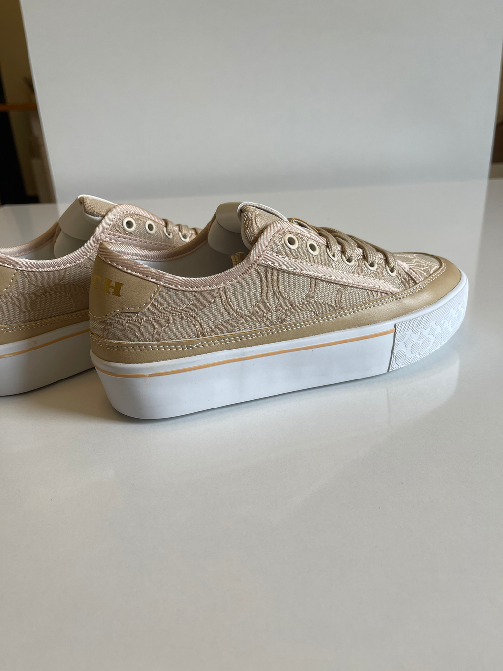 L'ABSOLUE COACH INSPIRED